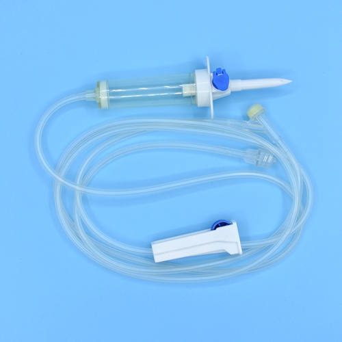 Infusion set with Middle size injection drip chamber